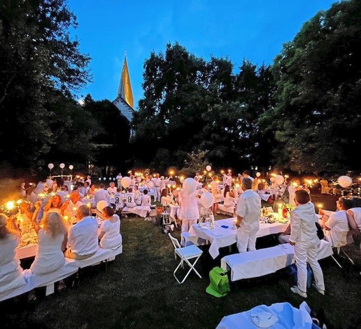 DÎner en Blanc - Ettlingen - alles in Weiß